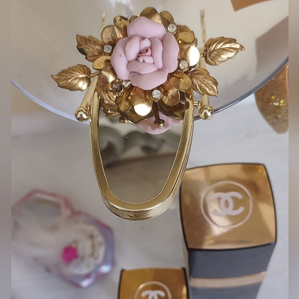 Pink Porcelain Flower Gold Brooch